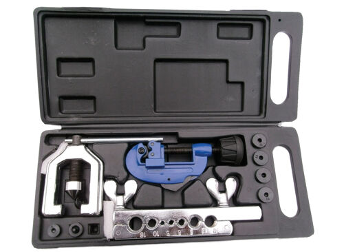 Sp Tools Flaring Tool Kit Metric SP63015 Double Flaring Tool Kits - (Metric) Holds Pipe Sizes: 5, 6, 8, 10, 12, 14 & 16Mm • Aluminium Alloy Casting Tube Cutter From 3-30Mm • Steel Casing, Yoke & Screen Bar • 7Pc Adaptor • Stored In Blow Mould Case