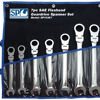Sp Tools Set Spanner Roe Geardrive Flex Head 7Pc Sae SP10367 7Pc Sae Flexhead Geardrive Spanner Set • 13/16 - 1-1/4" Geardrive Technology • Heat-Treated Chrome Vanadium Steel For Strength Exceeding International Standards • Small Head Profile Designed For Working In Confined Spaces • 72 Teeth Needs As Little As 5º To Move Fastener
