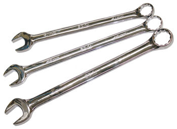 Sp Tools Set Spanner Roe Jumbo 3Pc Metric SP10020 3Pc Sae Metric Jumbo Spanner Set • 41, 46 & 50Mm • Does Not Include A Pouch • Chrome Vanadium Steel For High Durability. • Dual Flat Drive Technology On Ring End. • Tough Triple Chrome Finish To Protect Tool.