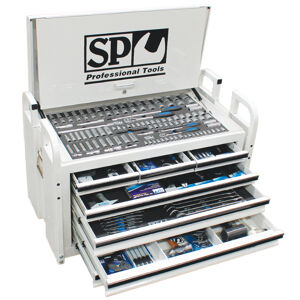 Sp Tools Toolkit 413Pc Metric/Sae -White 7 Drawer Field Se SP50115W • Custom Series Field Service Tool Kit • Roe Spanners • 1/4”, 3/8” & 1/2” Dr Sockets & Accessories • Screwdrivers • Pliers & Cutters • Adjustable Wrench • Hex & Torx Keys • Hammer • Foldback Knife • Pick Up Tool • Inspection Mirror • Magnetic Parts Tray • Circuit Tester • Multimeter • Pick Set • Tape Measure • Screw Extractor Set • 7 Drawer Field Service Box
