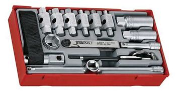 Teng 16 Pc Oil Service Tool Kit Tc-Tray TTOS16 All The Tools Normally Required For An Oil Service Included In One Handy Set
Includes An Oil Filter Wrench, Drain Plug Set, Spark Plug Sockets, Metric Feeler Gauge Set And A 3 In 1 Inspection Tool With Magnetic Pick Up