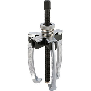 Teng 7" Gear Puller 2 & 3 Leg SP22 Simple To Use Three Legged Puller For The Fast Removal Of Pulleys, Wheels And Bearings
The Special Yoke Can Also Be Used To Convert From Three Legged To Two Legged Pulling