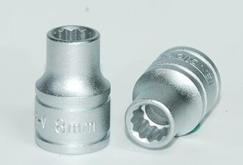 Teng Socket 3/8 Inch Drive 12Pt 8 Mm M38050812 12 Point Single Hexagon Socket For A Better Grip
Chrome Vanadium
Satin Finish For A Better Grip When Handling The Socket
Ball Bearing Recess On The Female End To Grip The Ratchet
Designed And Manufactured To Din3120/3124 And Iso2725
Supplied With A Metal Socket Clip For Use With A Socket Rail